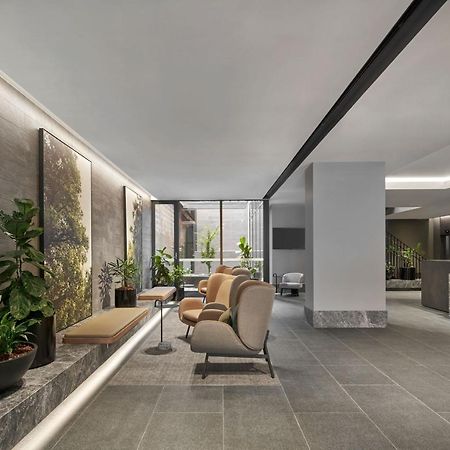 Готель Courtyard By Marriott Melbourne Flagstaff Gardens Екстер'єр фото